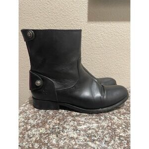 Frye melissa button zip short black ankle Boots
